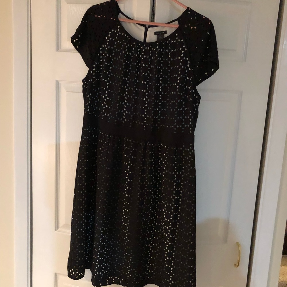 Women’s dress